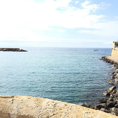 Holiday home Casa Samsara Baia Verde